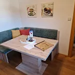 Kastnerhof * Jenig